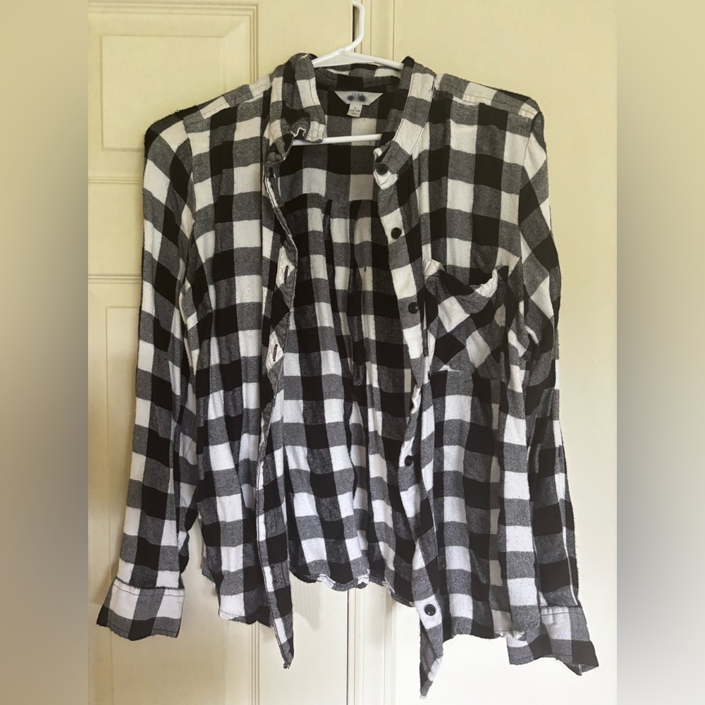 Time and Tru Black and White Plaid Shirt